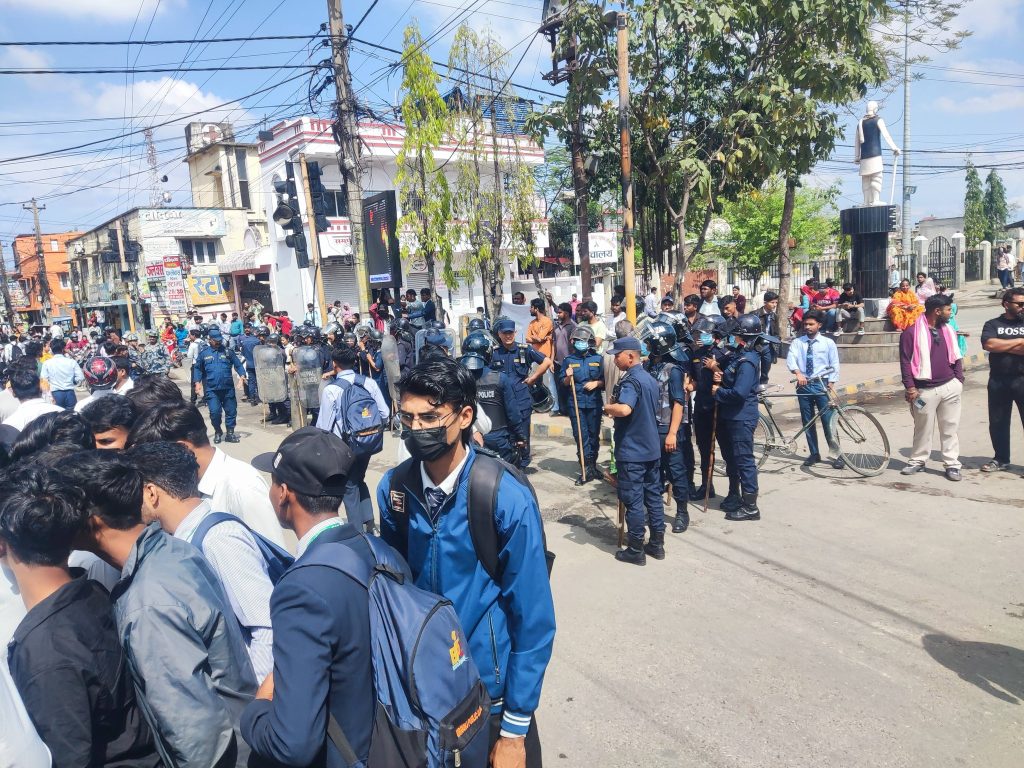 Hari Khetan 12 Student Protest Birgunj 2082 (10)
