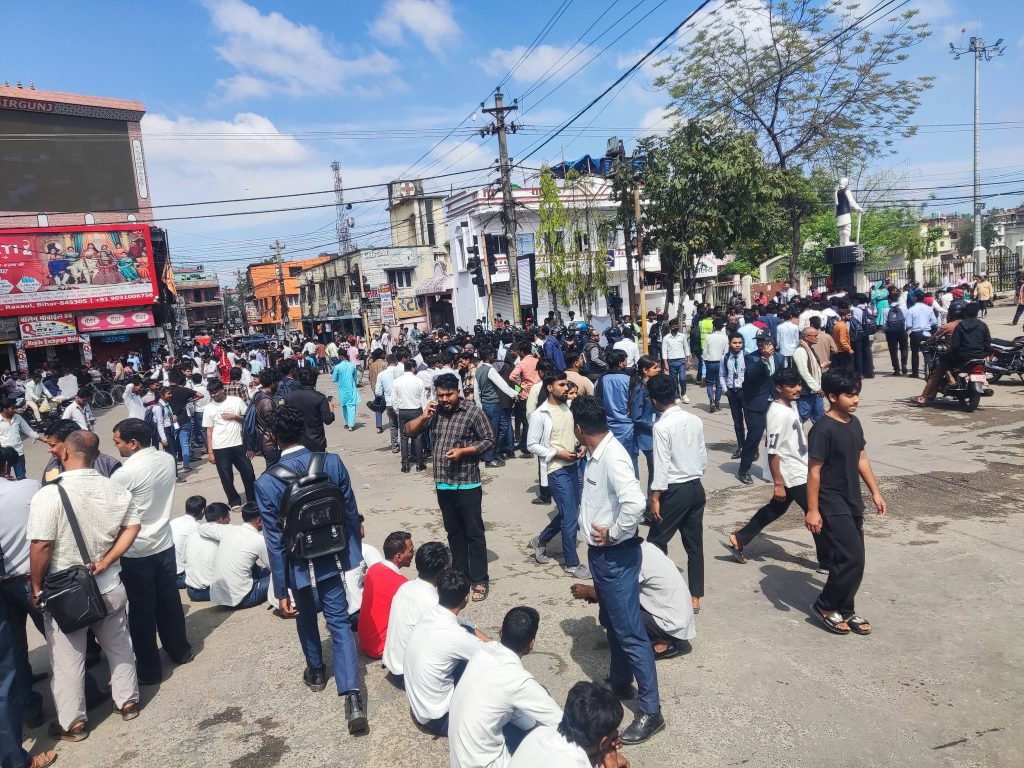Hari Khetan 12 Student Protest Birgunj 2082 (16)