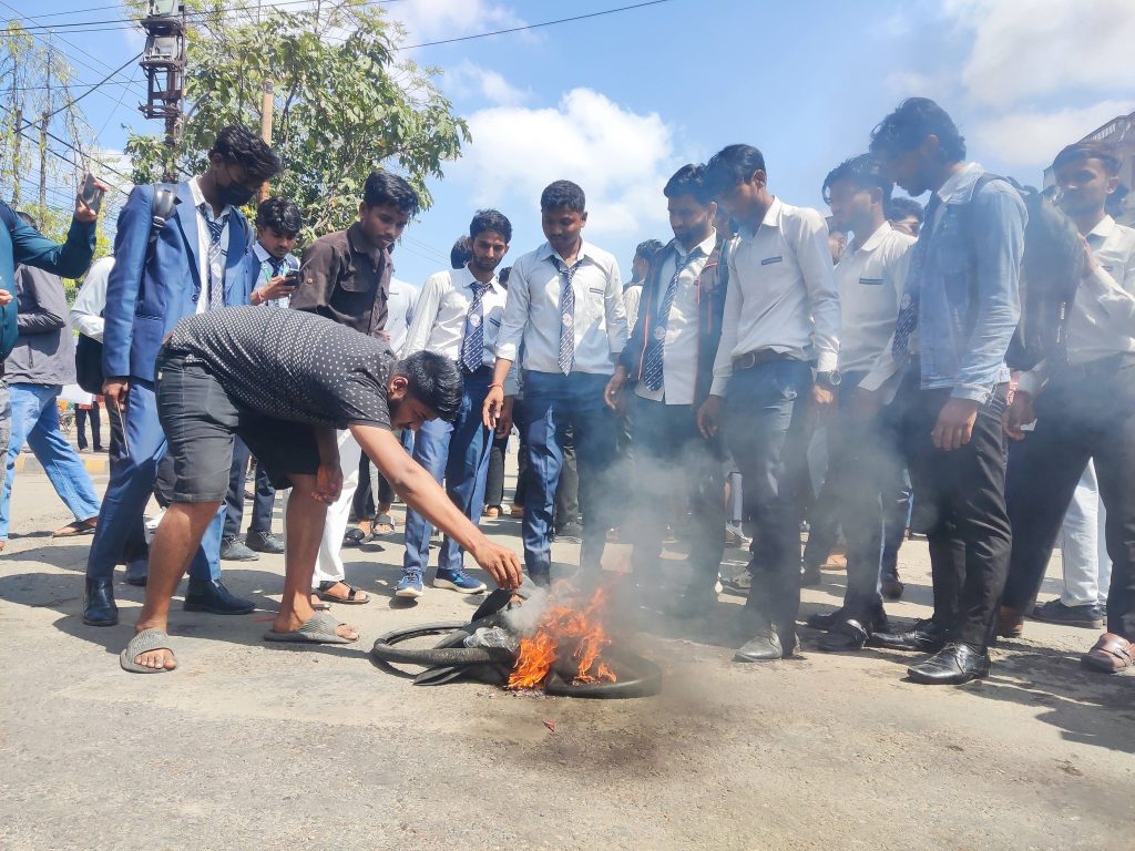 Hari Khetan 12 Student Protest Birgunj 2082 (23)