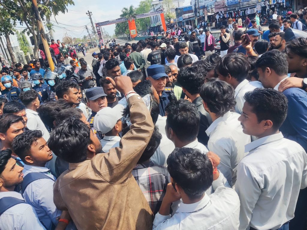 Hari Khetan 12 Student Protest Birgunj 2082 (3)