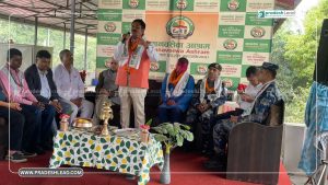 सामाजिक सेवामा सांसदहरूको साथ: वीरगञ्ज आश्रममा सहयोग र भोजन वितरण