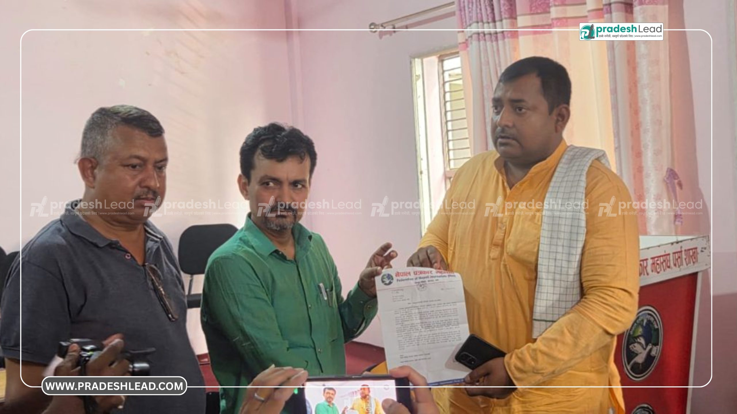 नेपाल पत्रकार महासंघ पर्साले पूर्वअध्यक्ष अनुप तिवारीसँग कागजात माग्यो